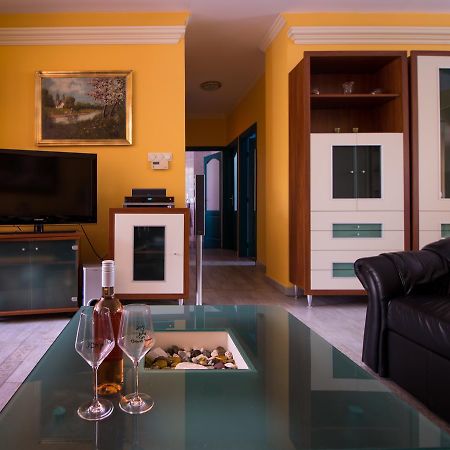 Boros Vendeghaz Eger Villa ภายนอก รูปภาพ