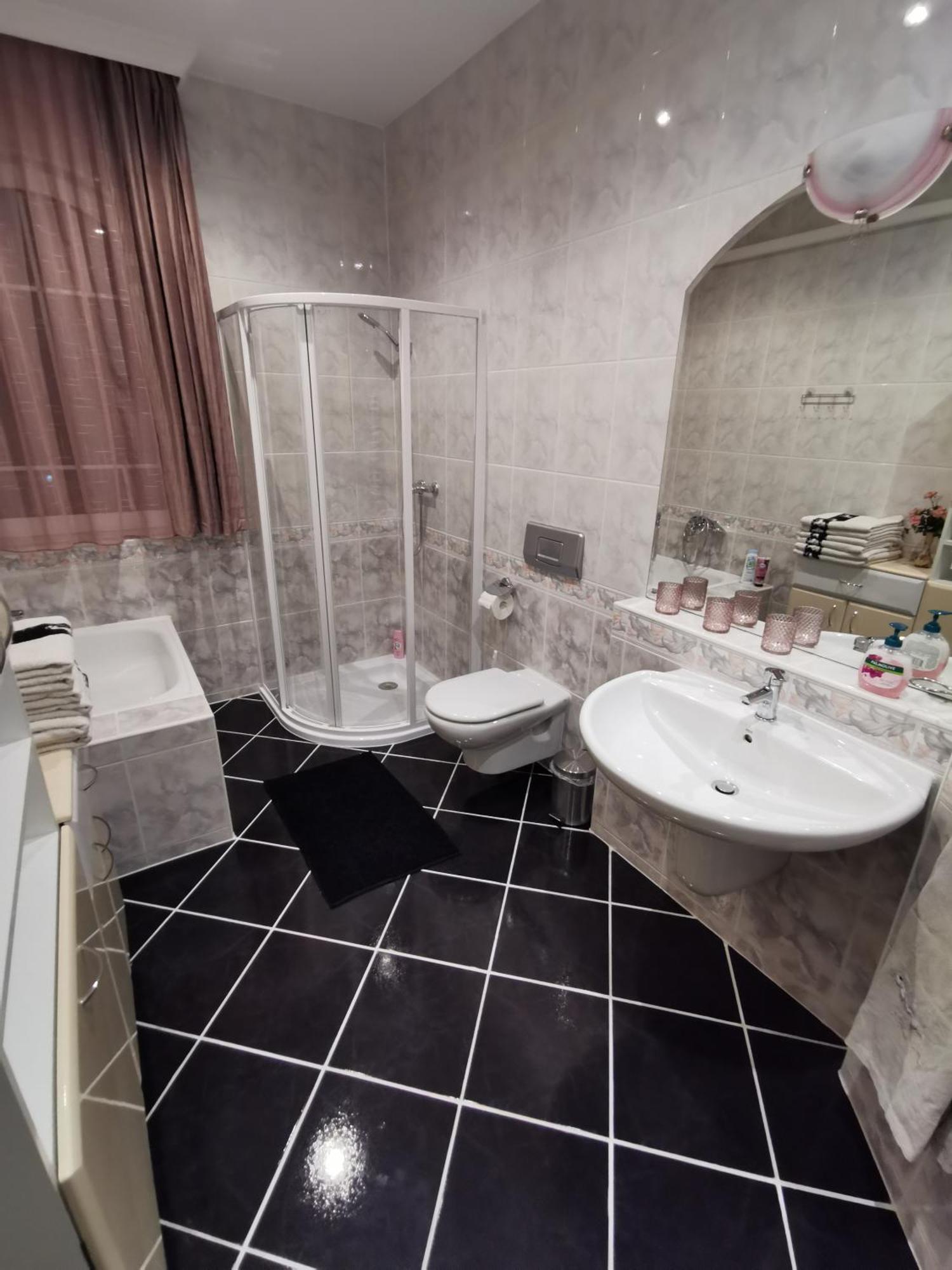 Boros Vendeghaz Eger Villa ภายนอก รูปภาพ